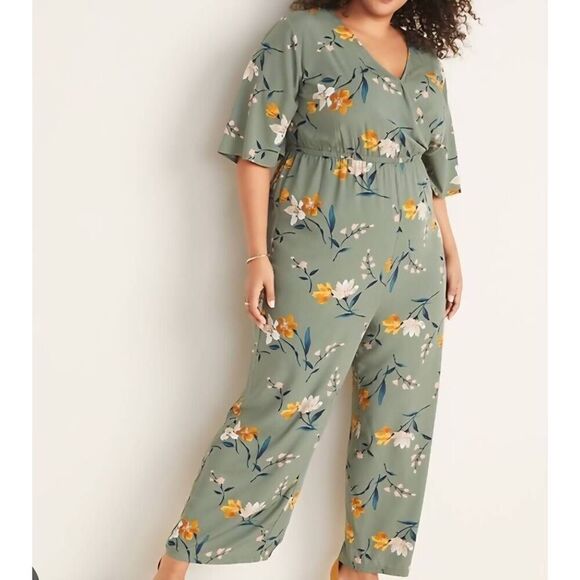 Old Navy Jumpsuit Women's 1X Green Floral Wrap Front Bell Sleeve Wide Leg - Picture 1 of 6